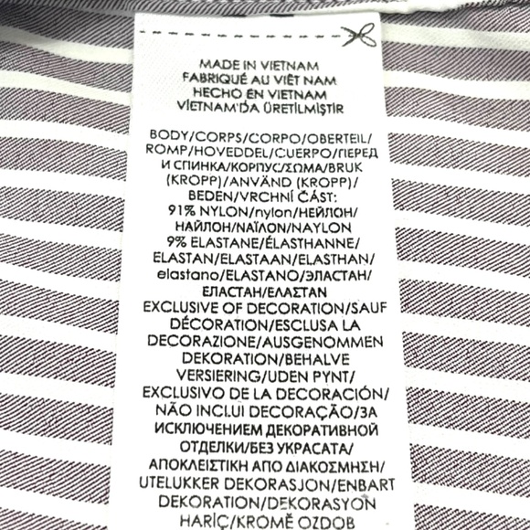 Ralph Lauren Slim Fit Performance Button Down | Size:Medium | Color: Burgundy - Picture 11 of 11